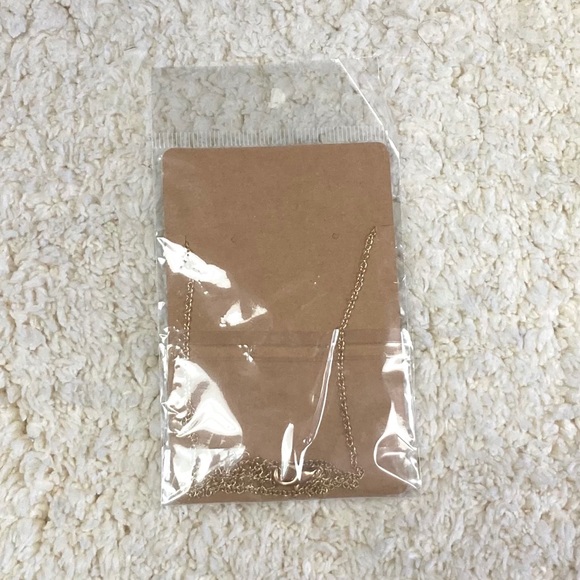 Fashion Jewelry Gold Crescent Pendant Necklace - Picture 2 of 2